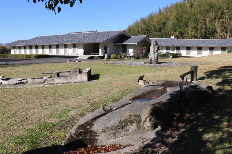 (Yt10) 1765363607.10.jpg